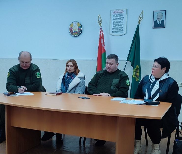 Собрания в трудовых коллективах